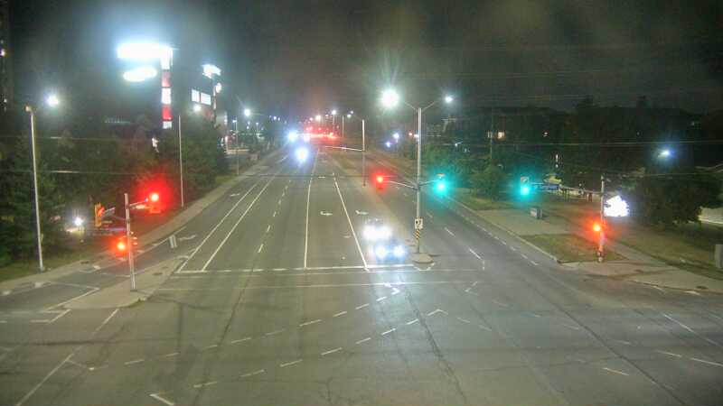 Traffic camera image at 2025-08-04 01:40:16