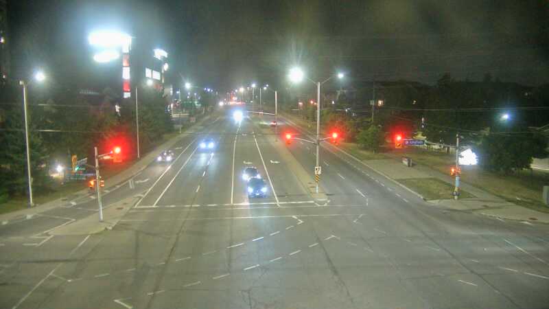 Traffic camera image at 2025-08-04 01:55:23