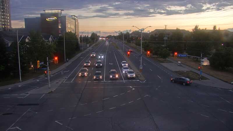 Traffic camera image at 2025-08-25 00:00:19