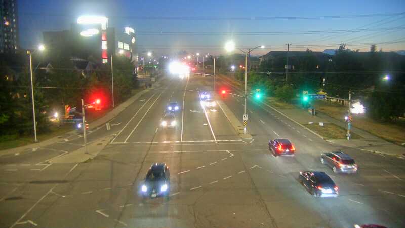 Traffic camera image at 2025-08-25 00:30:18