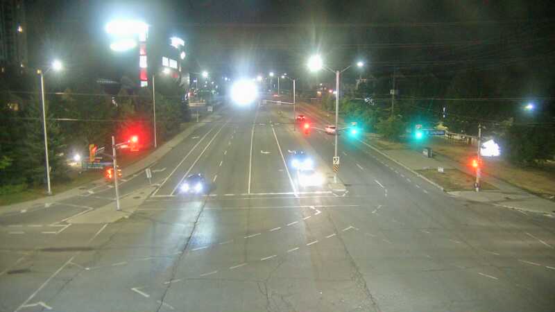 Traffic camera image at 2025-08-25 02:15:19