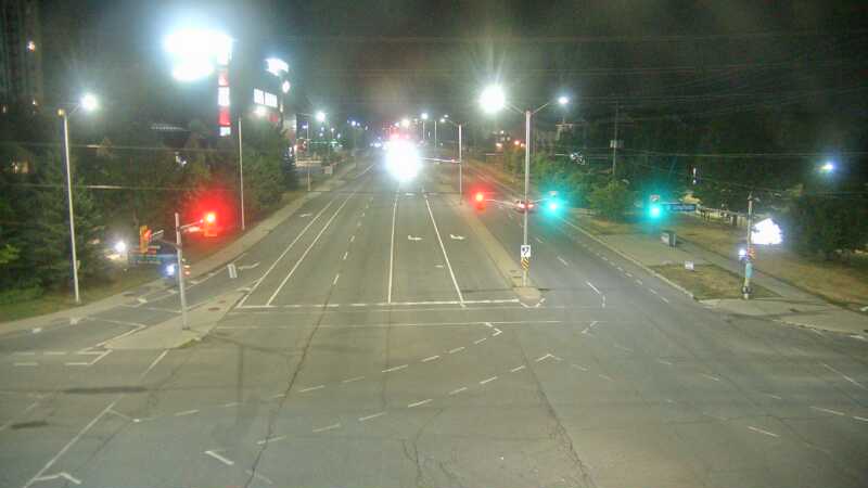 Traffic camera image at 2025-08-25 02:20:16