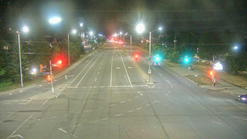 Traffic camera image at 2025-08-25 03:15:34