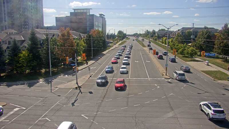 Traffic camera image at 2025-09-14 18:40:21