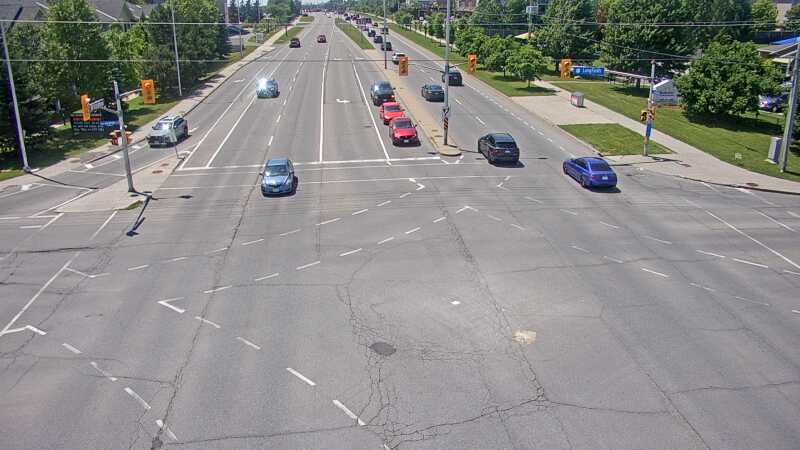 Traffic camera image at 2025-06-30 17:25:31