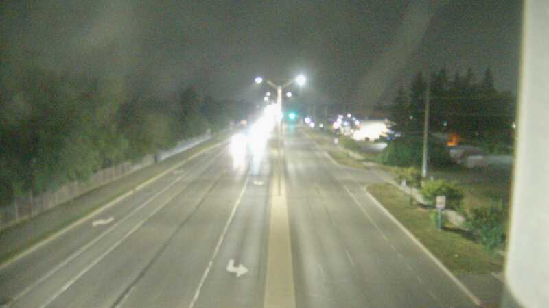 Traffic camera image at 2025-08-04 02:30:16