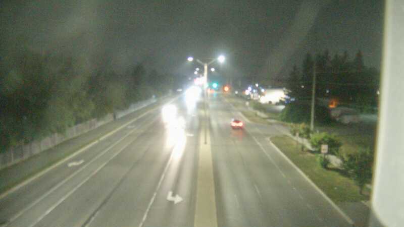 Traffic camera image at 2025-08-04 02:35:19