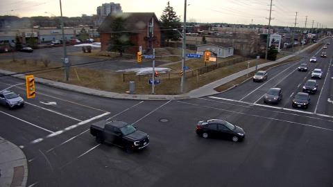Traffic camera image at 2025-03-25 12:05:17
