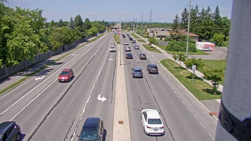 Traffic camera image at 2025-06-30 17:25:31
