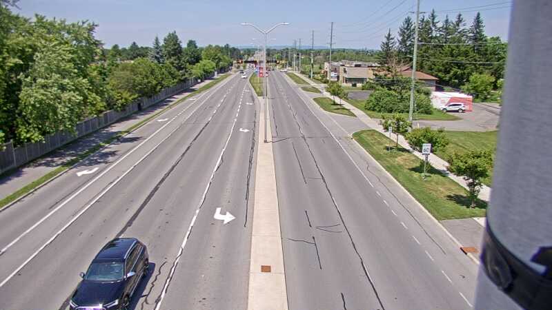 Traffic camera image at 2025-06-30 17:30:30
