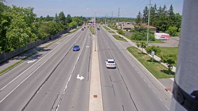 Traffic camera image at 2025-06-30 17:36:55