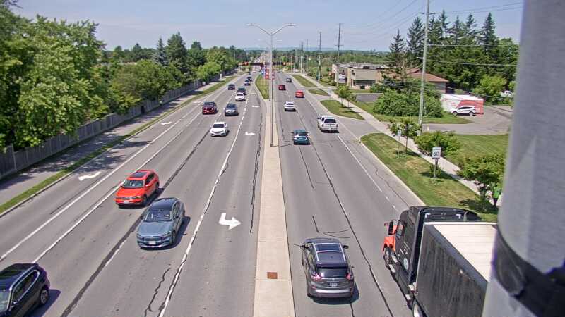 Traffic camera image at 2025-06-30 17:45:25