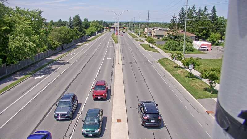 Traffic camera image at 2025-06-30 18:10:20
