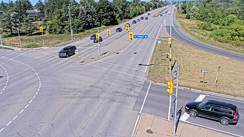 Traffic camera image at 2025-08-31 16:25:22