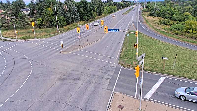 Traffic camera image at 2025-09-07 10:35:19