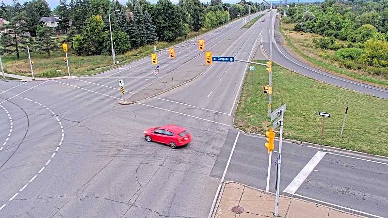 Traffic camera image at 2025-09-07 10:45:23