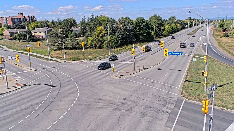 Traffic camera image at 2025-09-14 17:20:19