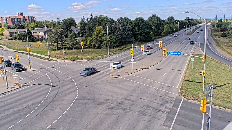 Traffic camera image at 2025-09-14 17:30:18