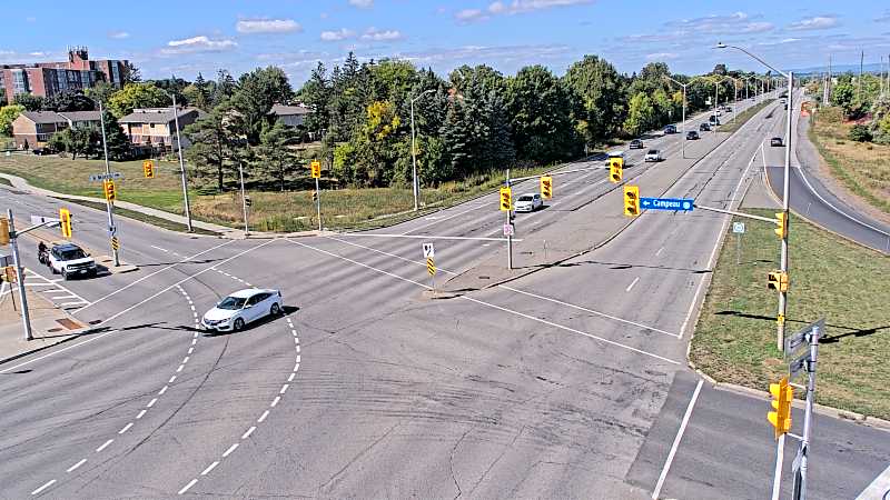 Traffic camera image at 2025-09-14 17:50:32