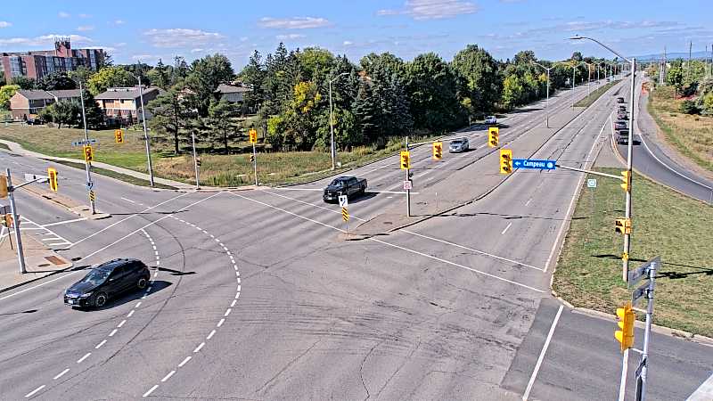 Traffic camera image at 2025-09-14 18:25:19