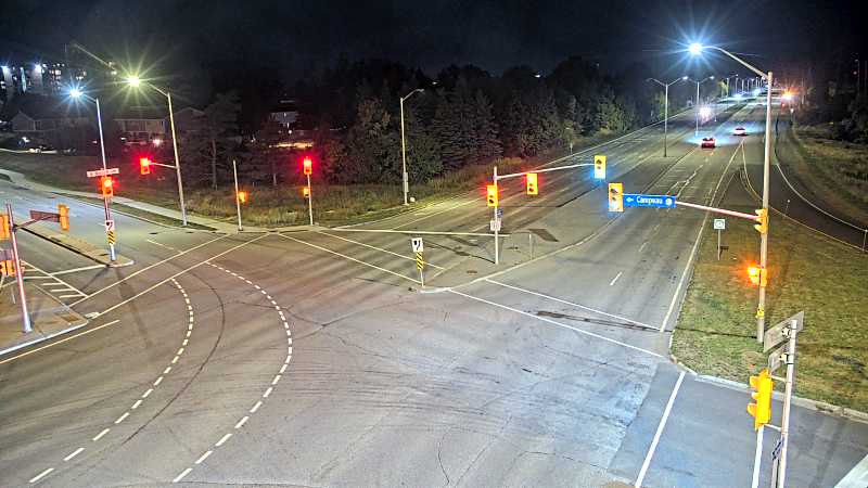 Traffic camera image at 2025-09-16 01:20:17