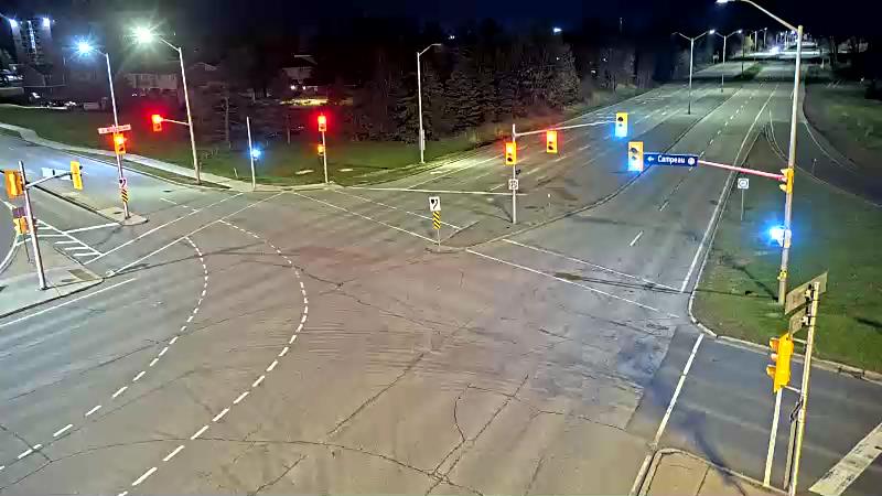 Traffic camera image at 2025-05-09 06:35:58