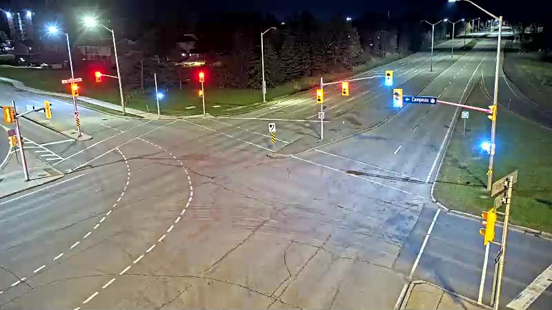 Traffic camera image at 2025-05-09 06:55:25