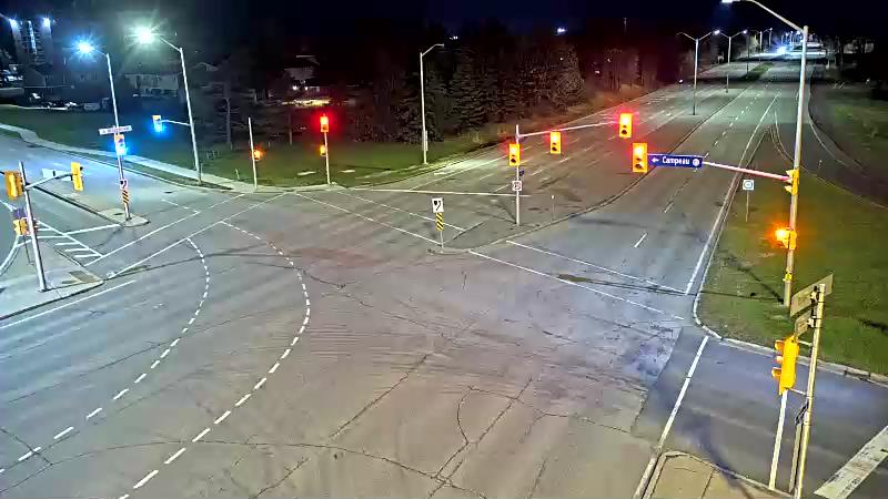 Traffic camera image at 2025-05-09 07:35:54