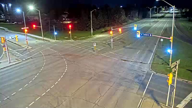 Traffic camera image at 2025-05-09 08:00:17