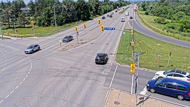 Traffic camera image at 2025-06-30 17:30:30