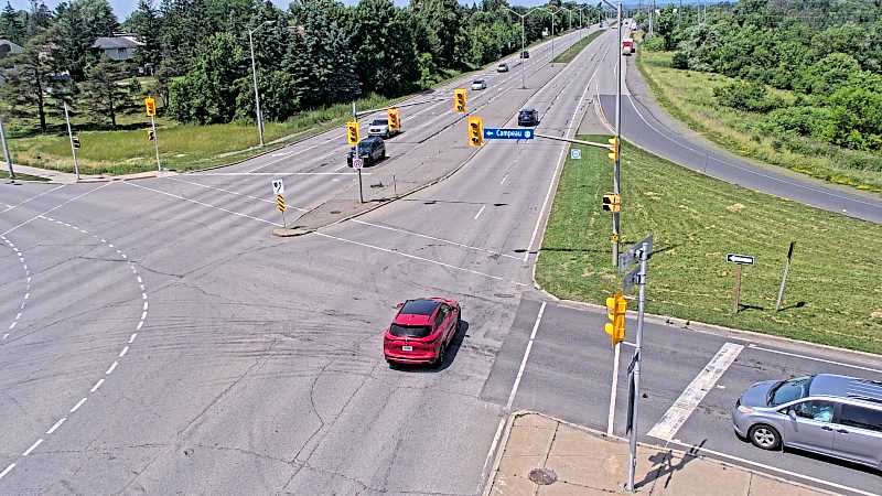 Traffic camera image at 2025-06-30 17:36:55