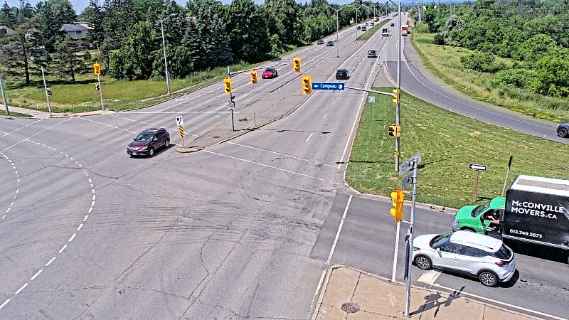 Traffic camera image at 2025-06-30 17:50:21