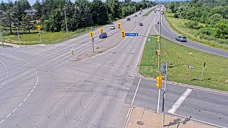 Traffic camera image at 2025-06-30 18:10:20