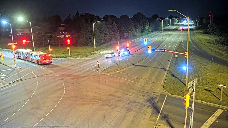 Traffic camera image at 2025-07-12 03:50:22