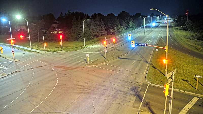 Traffic camera image at 2025-07-12 04:30:21