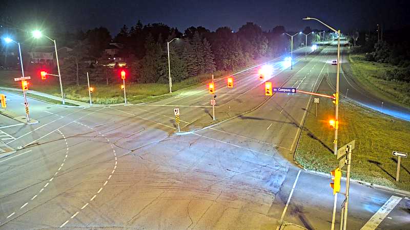 Traffic camera image at 2025-07-12 05:10:22