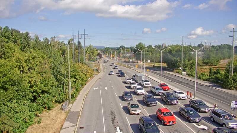 Traffic camera image at 2025-08-24 14:15:06