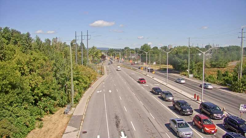 Traffic camera image at 2025-08-24 15:00:08
