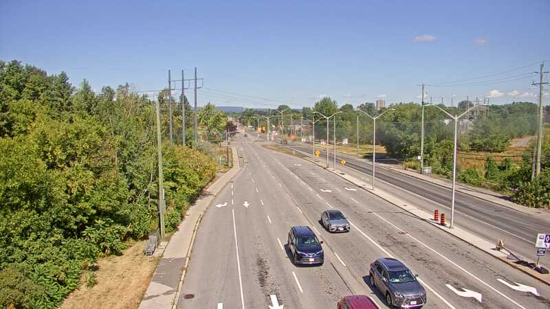 Traffic camera image at 2025-08-24 15:45:11