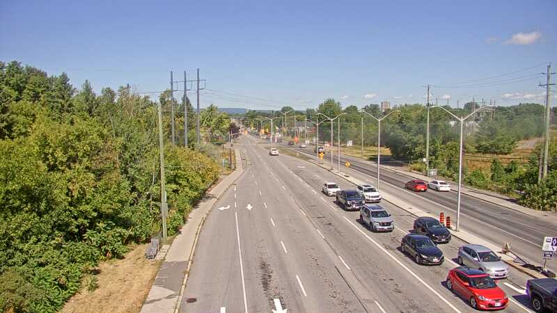 Traffic camera image at 2025-08-24 15:50:07