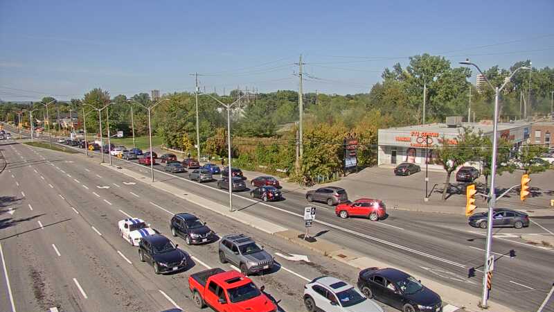 Traffic camera image at 2025-09-15 19:00:06
