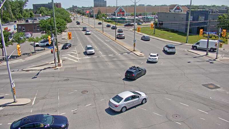 Traffic camera image at 2025-06-30 15:36:41