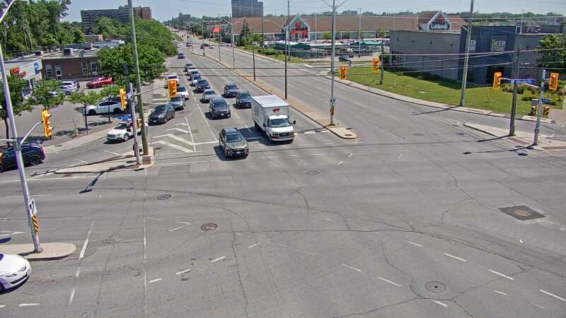 Traffic camera image at 2025-06-30 15:40:05