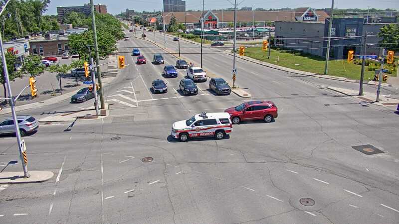 Traffic camera image at 2025-06-30 16:25:05