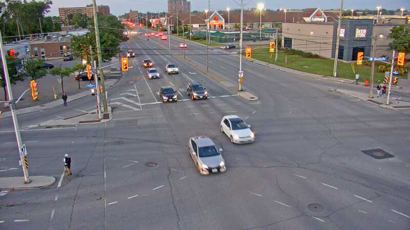 Traffic camera image at 2025-07-04 01:00:26