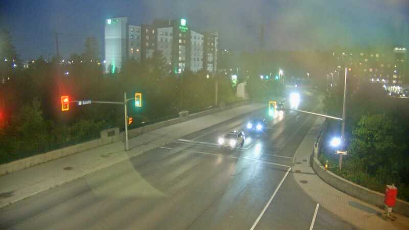 Traffic camera image at 2025-08-04 01:05:16