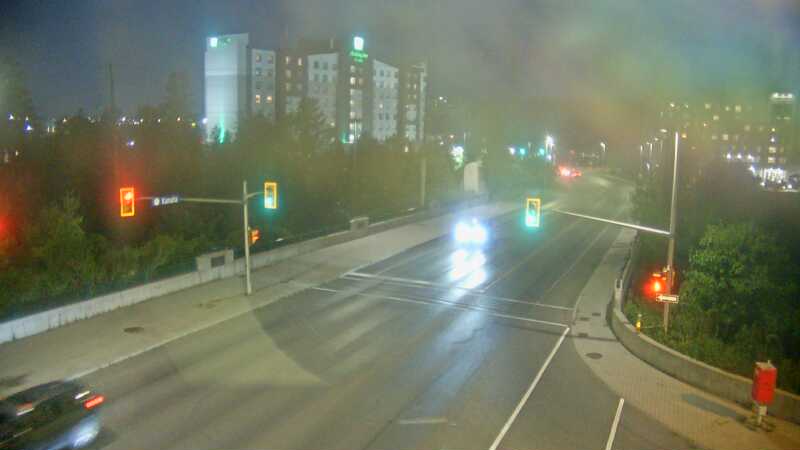 Traffic camera image at 2025-08-04 01:10:18