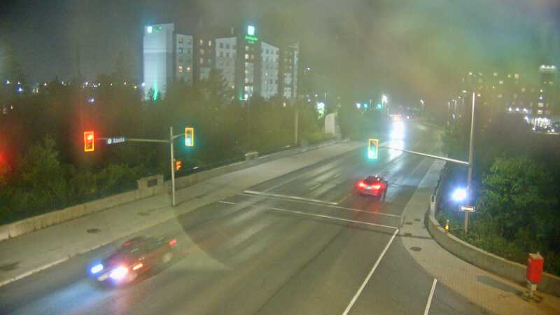 Traffic camera image at 2025-08-04 01:20:17