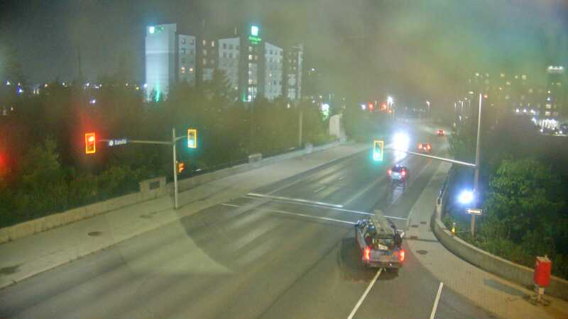 Traffic camera image at 2025-08-04 01:25:16