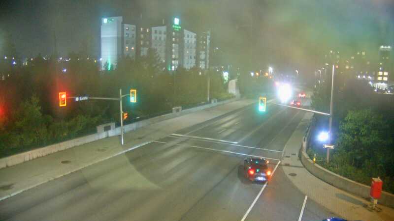 Traffic camera image at 2025-08-04 01:35:20